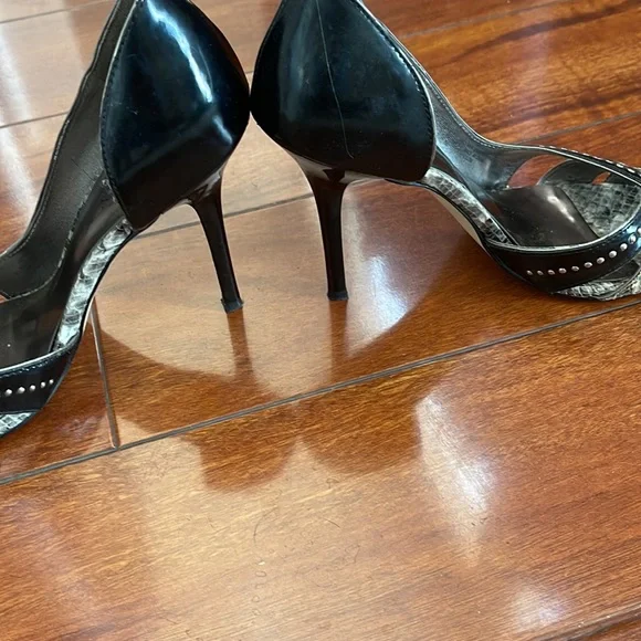 GUESS HEELS - Picture 2 of 4